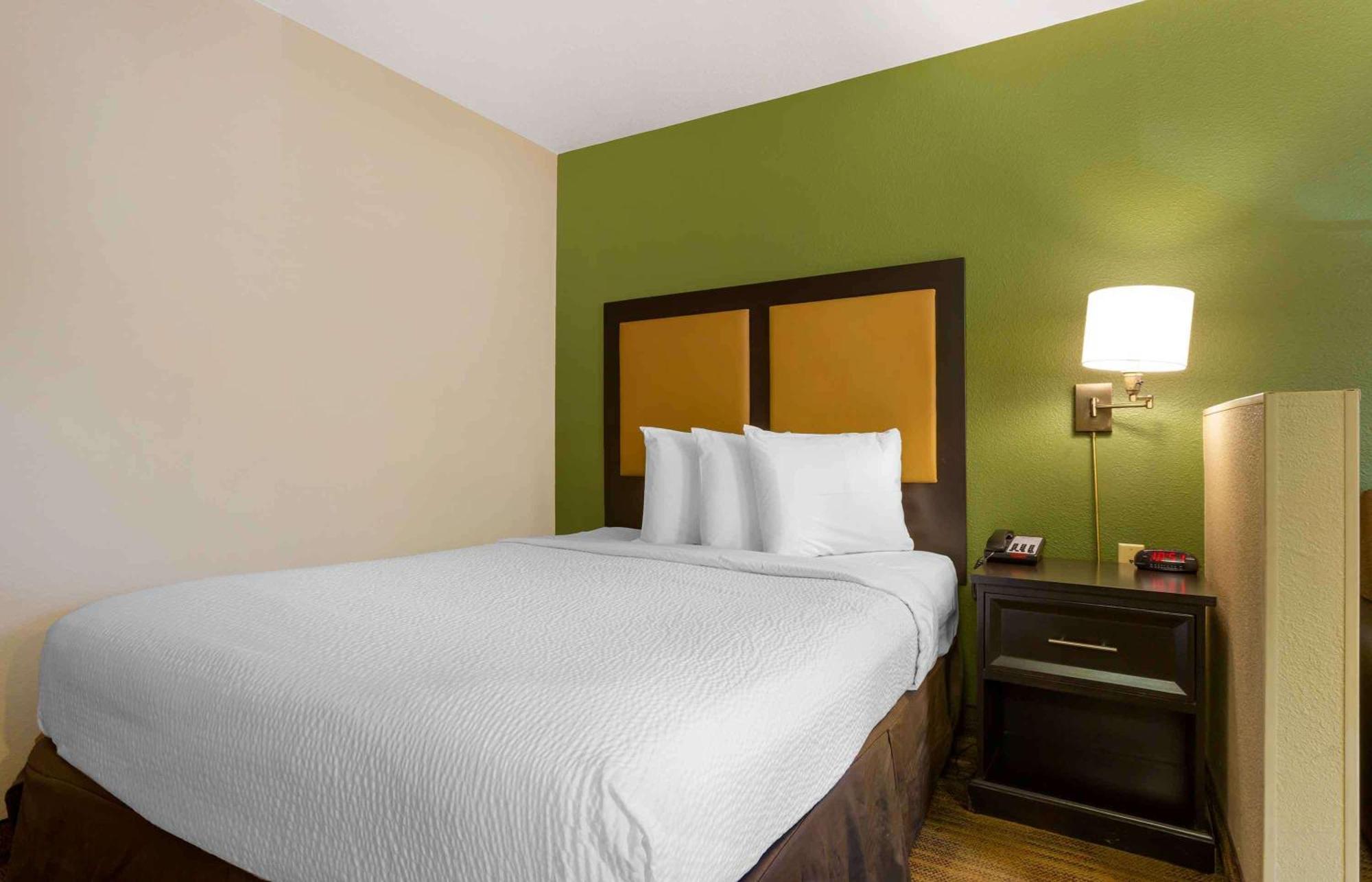 Extended Stay America Select Suites - Phoenix - Airport - E Oak St Экстерьер фото